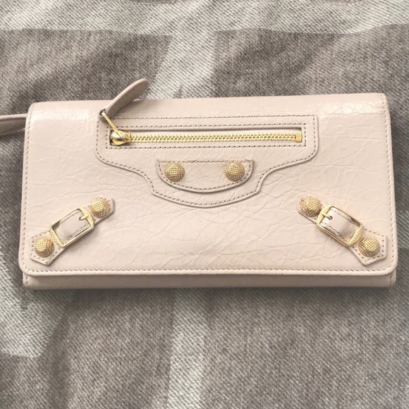 Balenciaga Giant gold continental wallet in pink - Picture 1 of 7